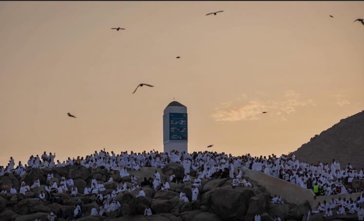 تصاویر هوایی دیدنی از صحرای عرفات همزمان با روز عرفه | مسجدالحرام خالی از حجاج شد | حضور یک میلیون زائر در عرفات