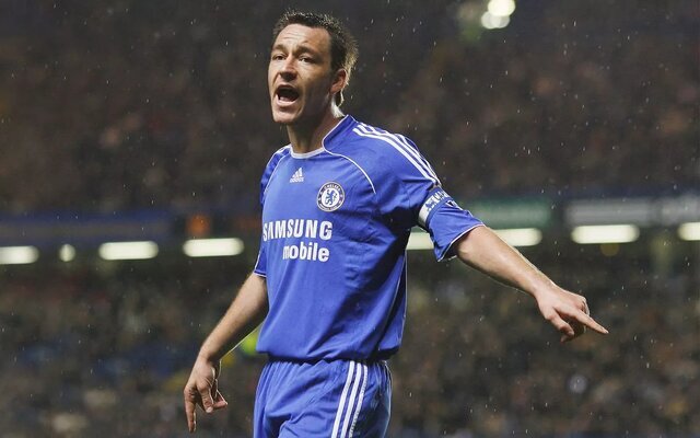 خرافات عجیب و غریب در بین فوتبالیستهای سرشناس دنیا | از شورت باب اسفنجی و جوراب پشت رو تا زدن سیلی!