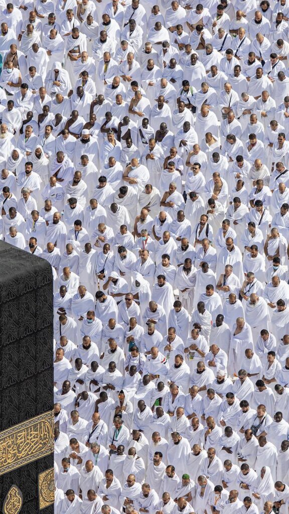 تصاویر نماز عید قربان در کشورهای عربی | پوشش زیبا و سنتی دختران غزه را ببینید