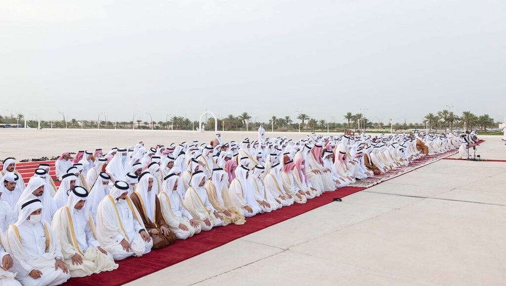 تصاویر نماز عید قربان در کشورهای عربی | پوشش زیبا و سنتی دختران غزه را ببینید