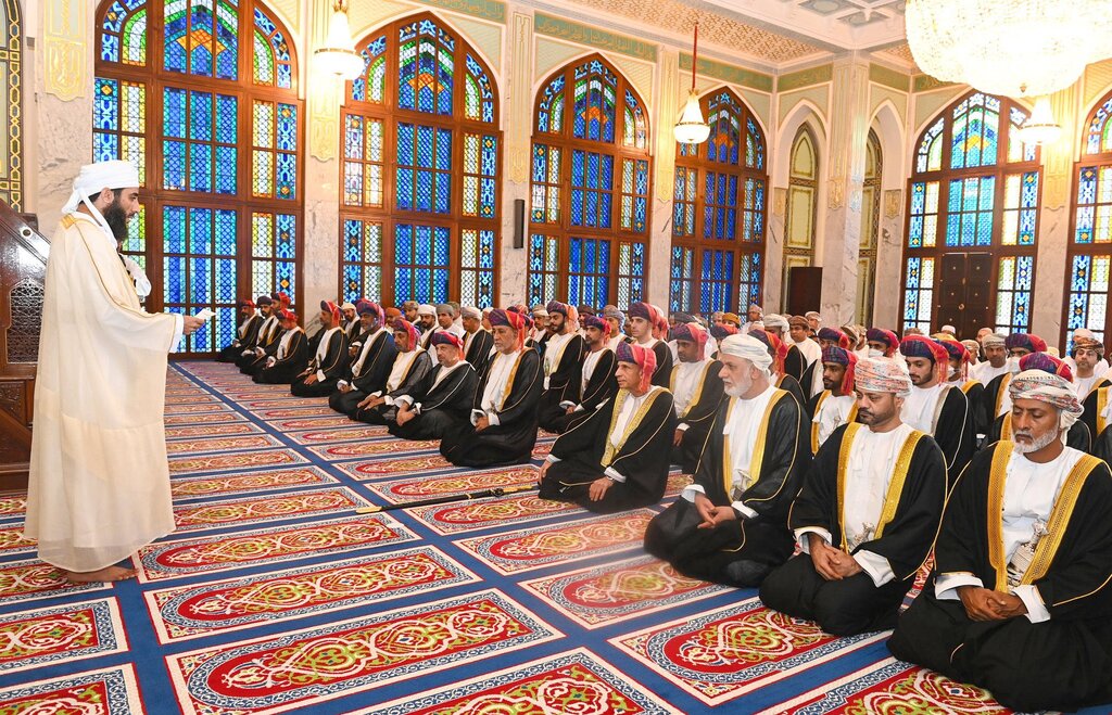 تصاویر نماز عید قربان در کشورهای عربی | پوشش زیبا و سنتی دختران غزه را ببینید