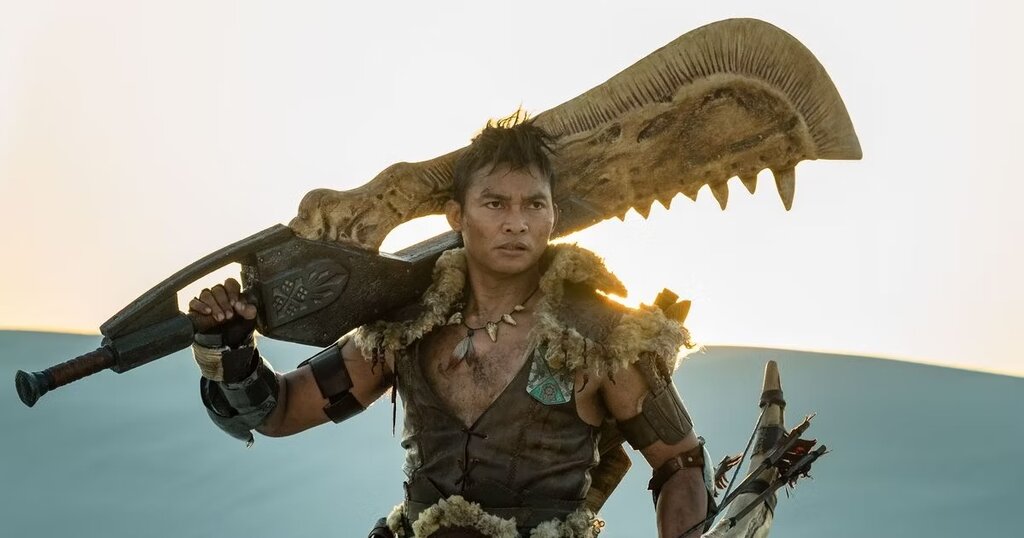 تصاویر | خلاقانهترین اسلحهها در ۶ فیلم سینمایی مشهور جهان | از تفنگ گیتاری تا شمشیر نوری