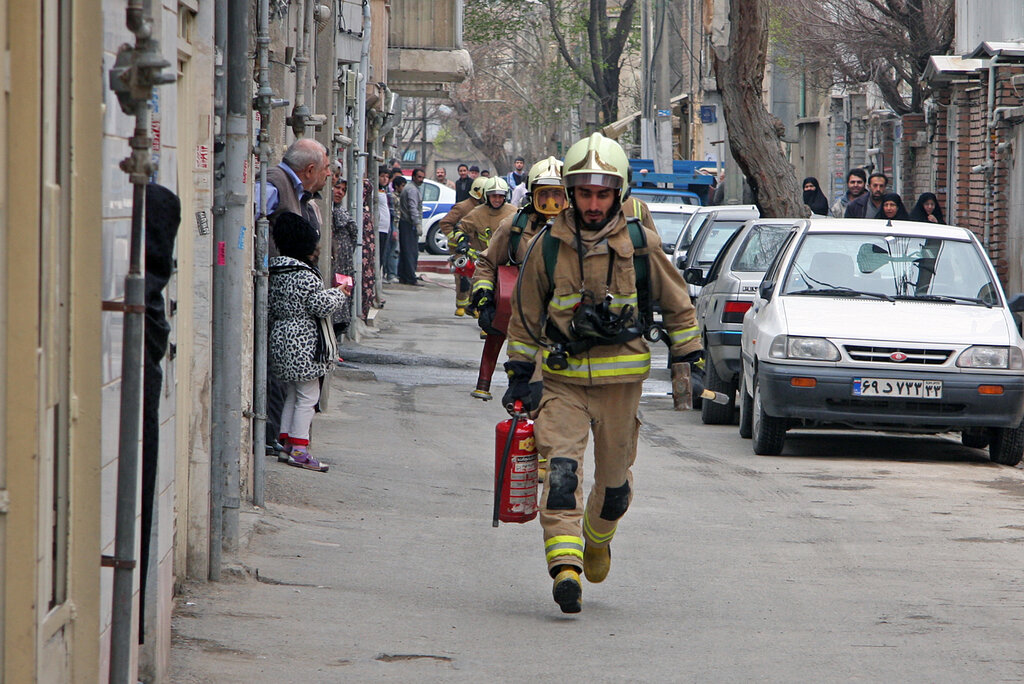 دردسرهای ماموران نجات در لحظههای مرگبار