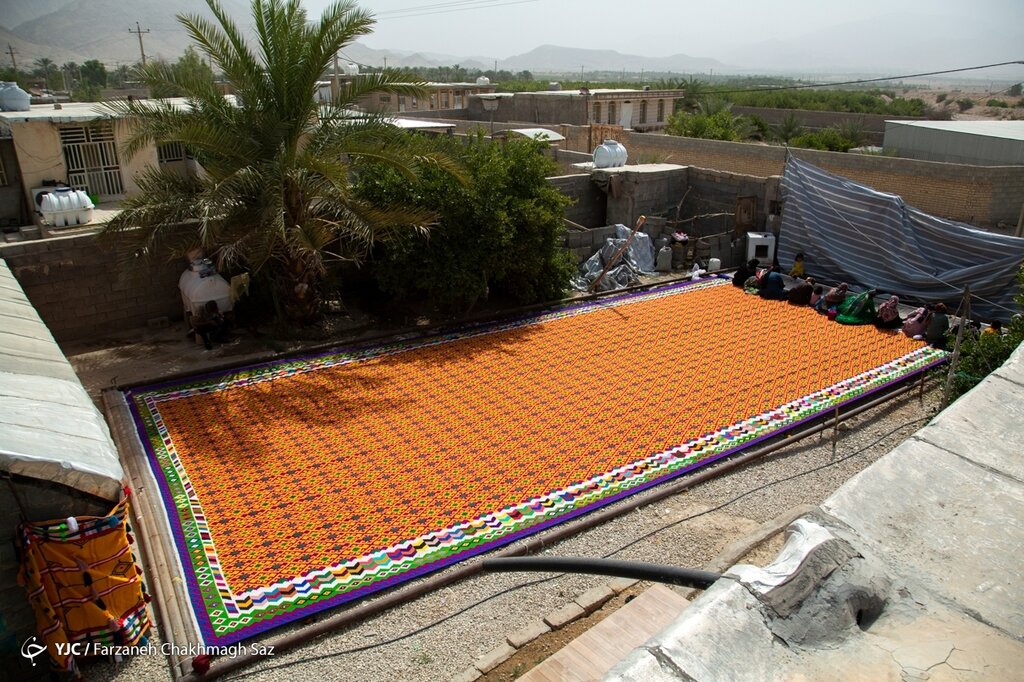 تصاویر بزرگترین گلیم جهان | این گلیم بافته دست هنرمندان ایرانی است گليم