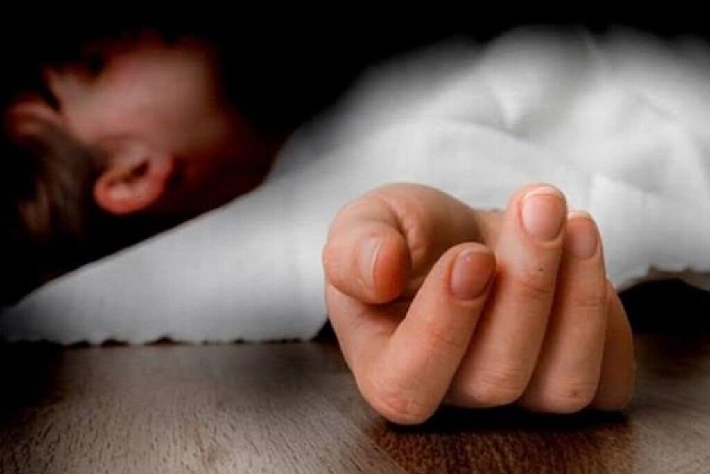 خفه شدن کودک یک و نیم ساله در سطل آب مرگ کودک - قتل کودک