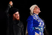ببینید | صحنه‌ای از گریه طناز طباطبایی و جواد عزتی در کنسرت سی‌صد که پربازدید شد