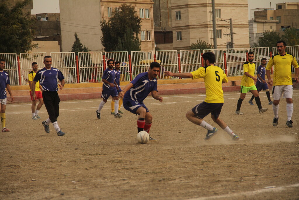 فوتبالیستهای مشهور زیادی مدیون آقا نبیاند | فوتبال توی خون بچههای خزانه است!