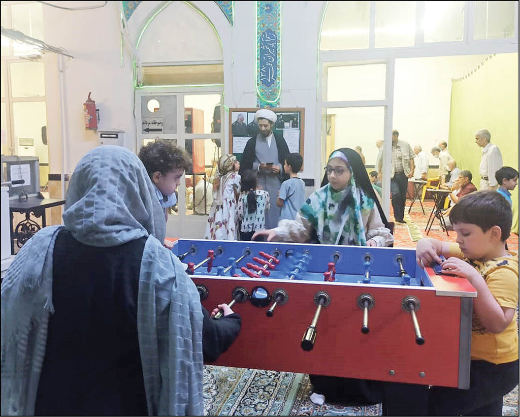 تنفس کودکان در هوای مسجد