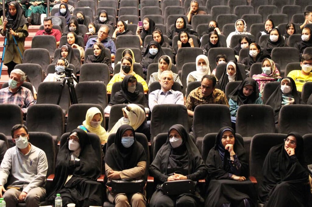 موفقیت دانش‌آموزان تهرانی در سومین جشنواره سلول‌های بنیادی | پژوهشگران تهرانی، کشوری شدند