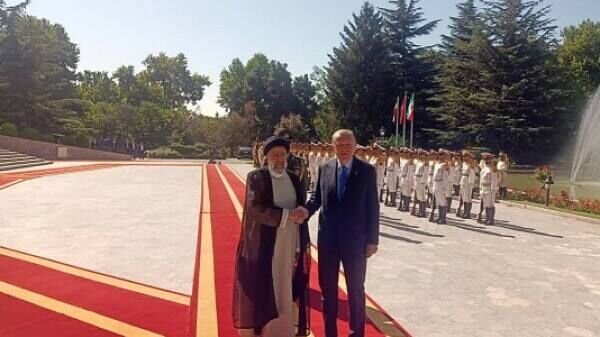تصاویر استقبال رسمی رئیسی از اردوغان در سعد آباد