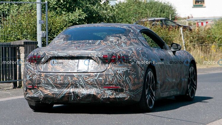 عکسهای جاسوسی از اولین خودروی اسپورت لوکس برقی جهان | مازراتی فولگوره انتظارات را برآورده میکند؟