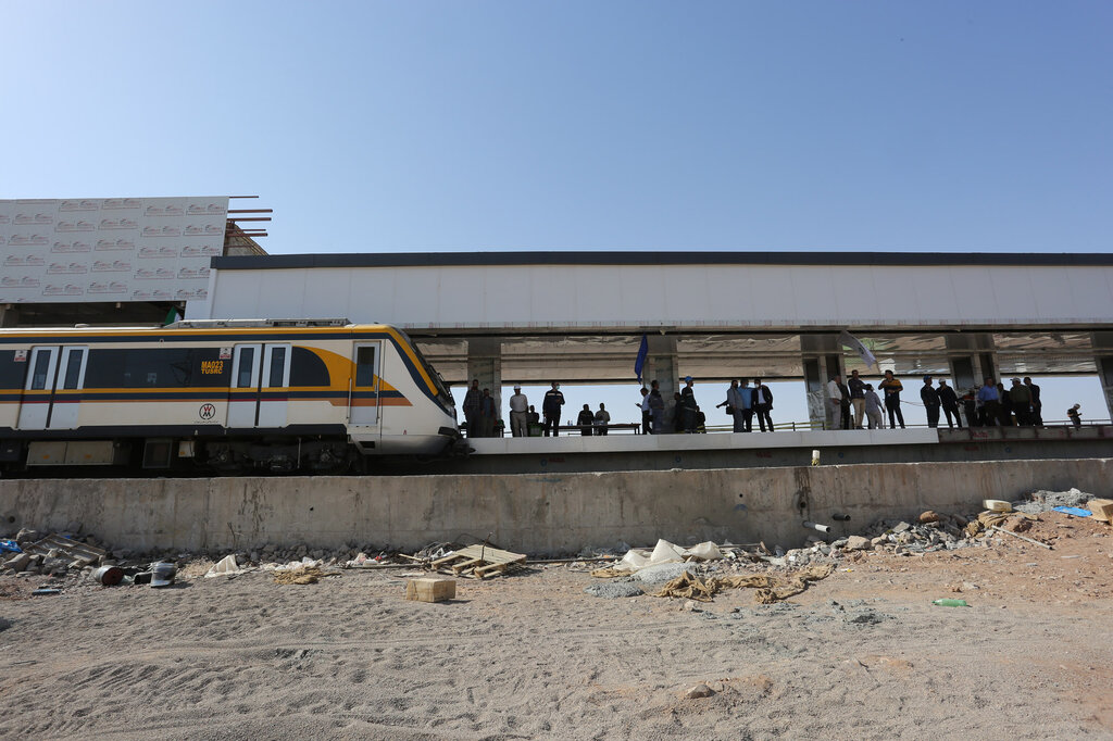 ساخت ۴ خط مترو در ۵ سال آینده منوط به تأمین مالی | قطار ملی در انتظار تأیید بینالمللی است