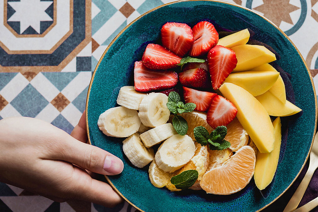 وعده صبحانه - غذا - خوراکی - تغذیه - میوه