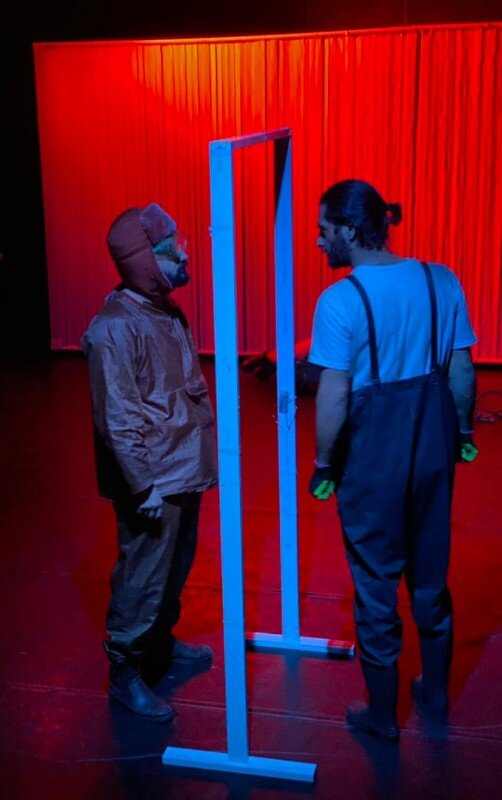 همه نمایشهای روی صحنه در تهران | از دیو و دلبر تا جنون محض