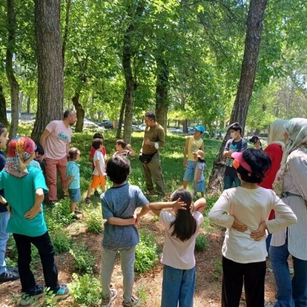 همه نمایشهای روی صحنه در تهران | از دیو و دلبر تا جنون محض