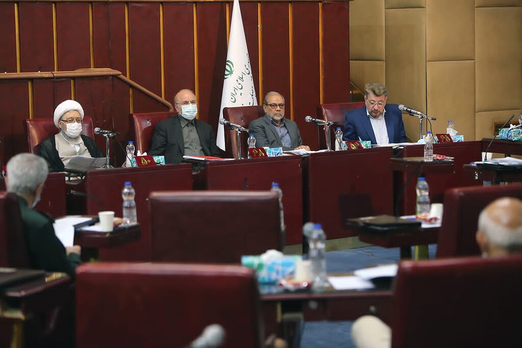 جزئیات جلسه فوق العاده مجمع تشخیص مصلحت با حضور چهره های اقتصادی دولت و مجلس