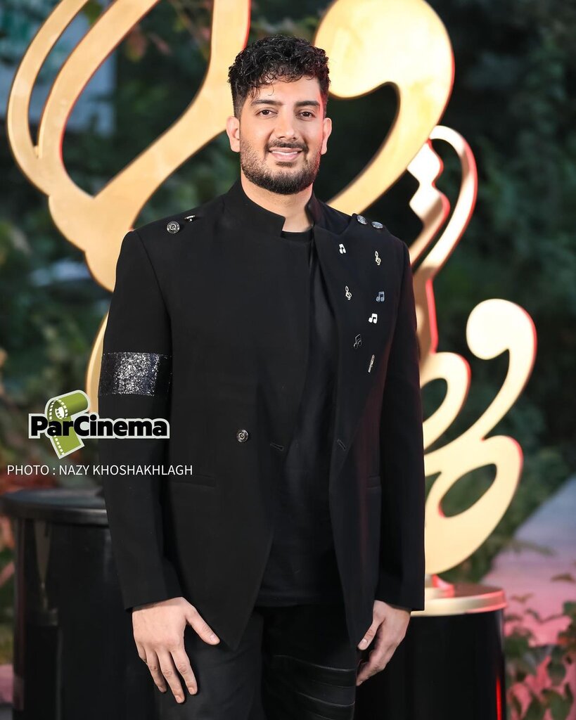 تصاویر | سلبریتیها در جشن تئاتر و موسیقی حافظ | از حدیث میرامینی و همسرش تا چهره تازه فرزاد حسنی و بهاره رهنما