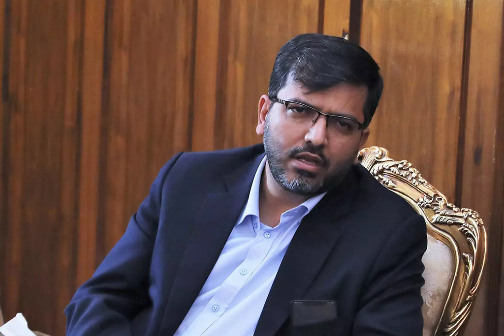 پشت پرده عجیب درگیری امروز با طالبان ؛ تیراندازی ادامه دارد | ملاقات مرزی در نیمروز | پای قاچاقچی مواد در میان است؟