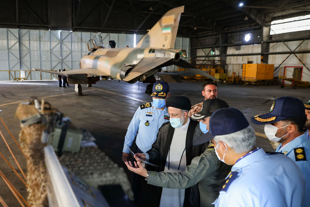 رئیسی: در جنگ ارادهها با شعار «ما میتوانیم» پیروزیم | سخنگوی کاخ سفید مفتضحانه میگوید ما ..