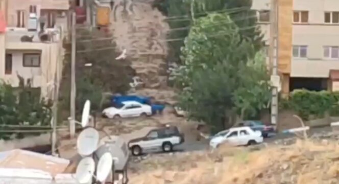 خسارت های سیل در رودهن و دماوند
