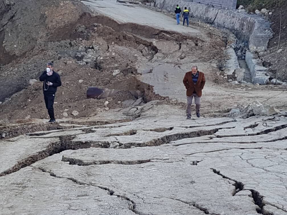 رانش هولناک کوه در روستای مرزداران