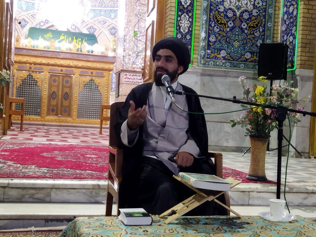 طلبه جوانی که مورد سوءقصد قرار گرفت