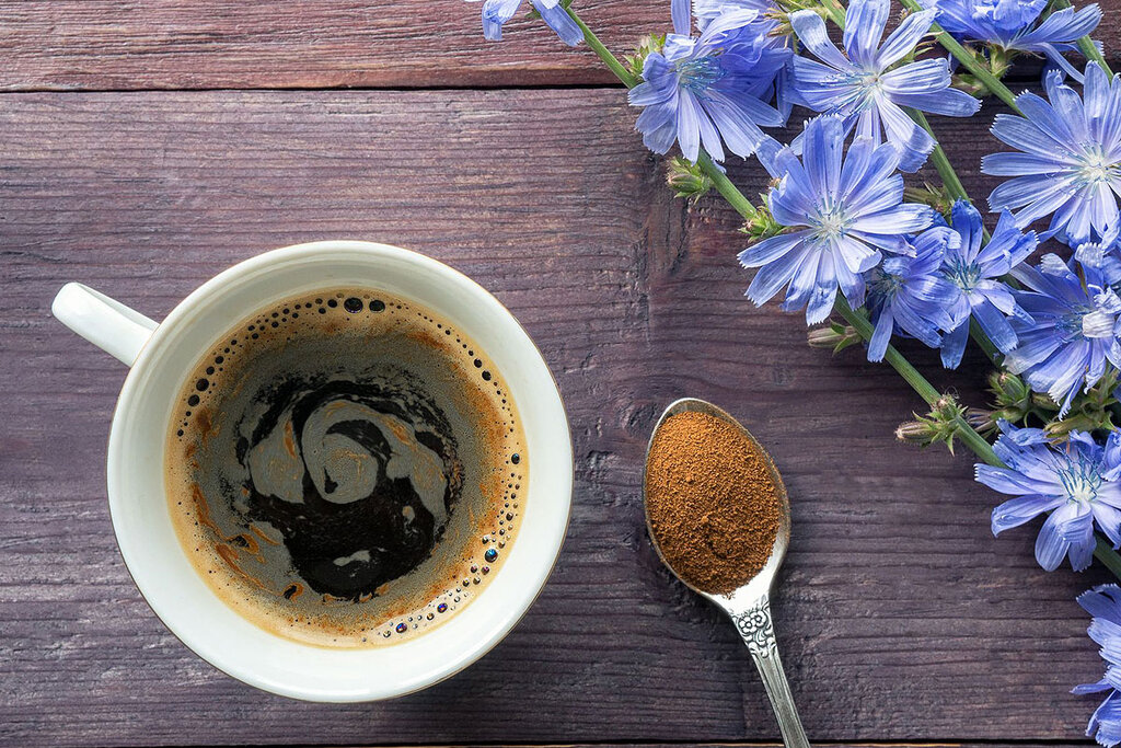 مشهورترین خنککننده طبیعی بدن | انواع دمنوش های مفید برای بدن، مناسب هوای گرم