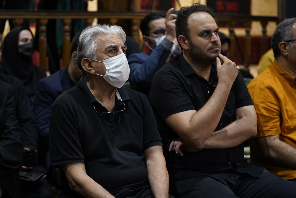 تصاویر | کارگردانان مطرح سینما از پوستر جشنواره عاشورایی رونمایی کردند