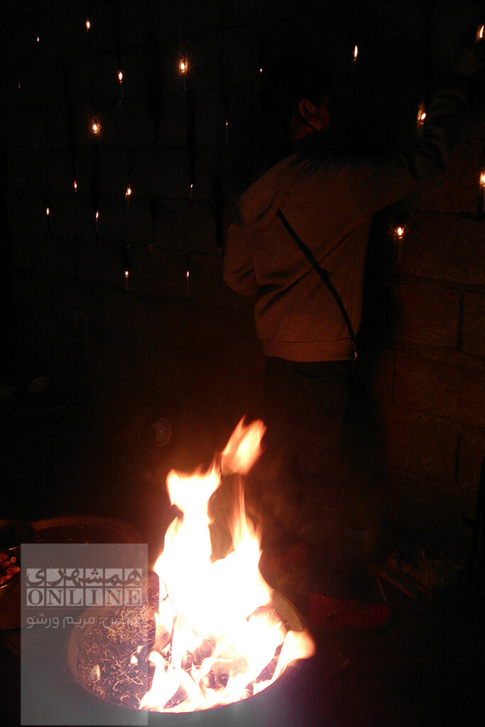 چهل منبر ؛ رسم دیرینه لاهیجانیها در محرم | روشن کردن چهل شمع در کوچهپسکوچههای قدیمی در تاسوعا