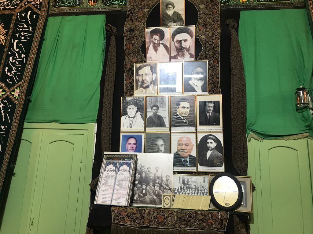 عزاداری در حسینیه قجری با چای قندپهلو | یادگار دوره فتحعلیشاه هنوز در قلب تهران پابرجاست