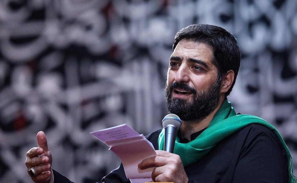 روضه‌خوانی مداح معروف در منزل زنده‌یاد اکبر عبدی | ویدئو