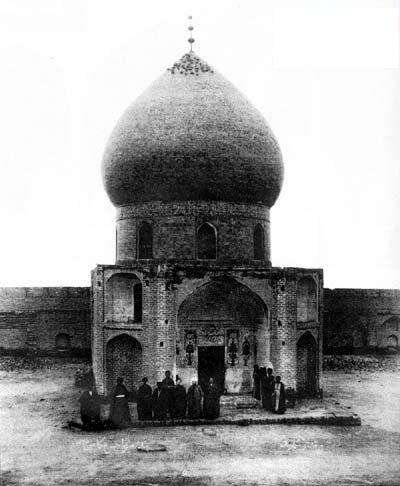 قدیمی‌ترین عکس از حرم امام حسین (ع) | مناره‌های حرم حضرت عباس را ببینید 