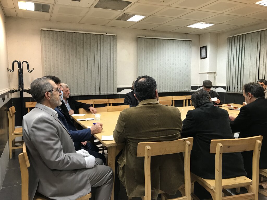 مداحی که در روزهای ممنوعکاریاش شاعر شد