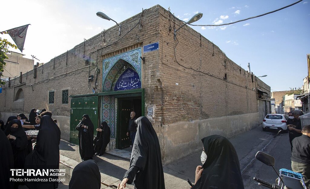 حسینیه سادات اخوی در محله امامزاده یحیی (ع)