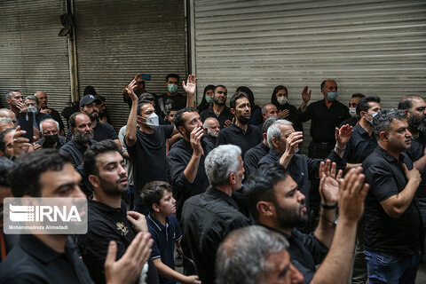 مراسم عزاداری تاسوعا در بازار تهران