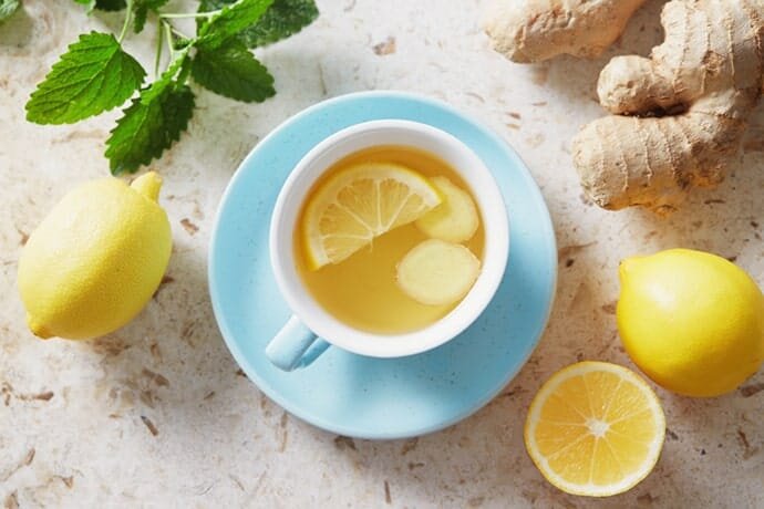 ۱۰ نوشیدنی معجزهآسا برای درمان سرماخوردگی