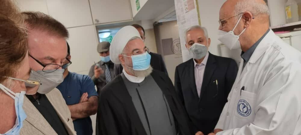 نوبخت در بیمارستان بستری شد | تصویر عیادت رئیس سابق از معاونش
