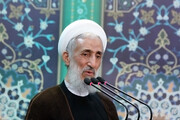 امام جمعه تهران: نباید تماشاگر بود ؛ باید با قدرت سلاح و دعا در مقابل فتنه ایستاد