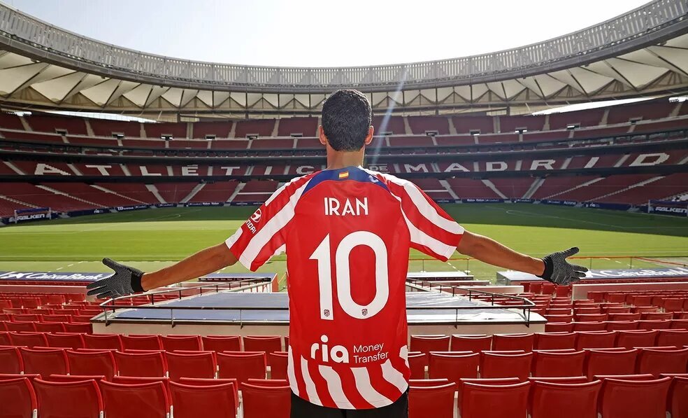 پیراهن شماره ۱۰ اتلتیکو مادرید بر تن ایران! | حضور چهره محبوب در باشگاه اسپانیایی