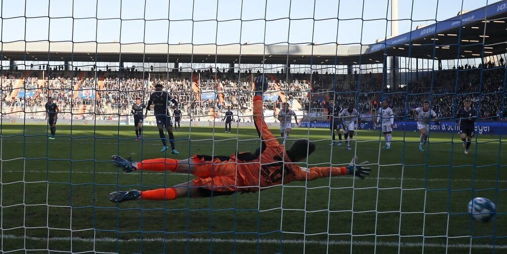 تصاویر | بمب جدید پرسپولیس؛ قاتل غولهای بوندسلیگا و انگلیس | تبحر خاص مهاجم جدید سرخ ها