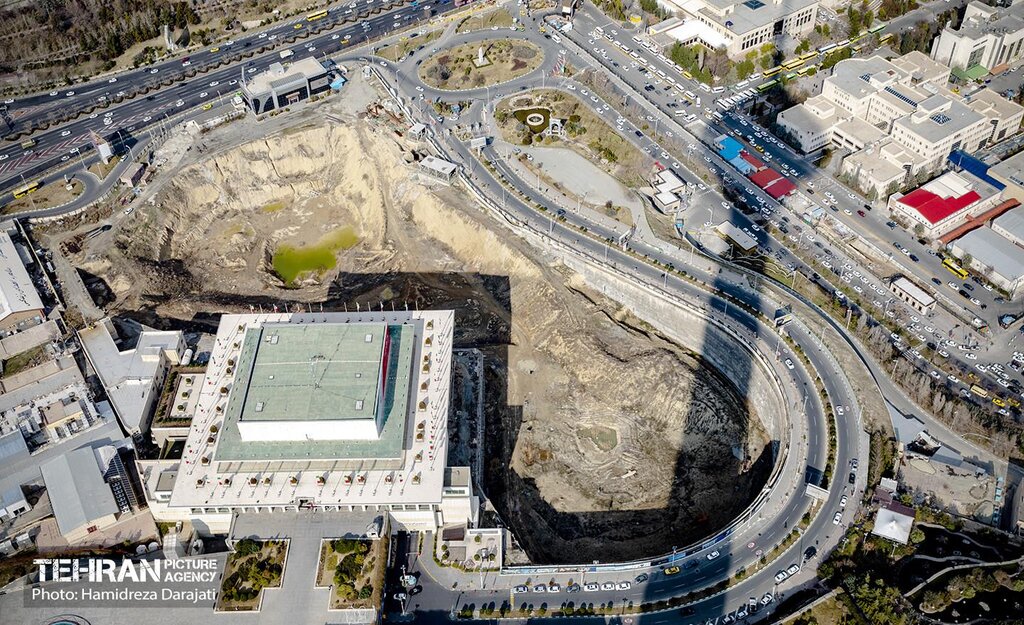 تصاویر گودهای خطرناک تهران | این گودالها چگونه ایجاد شدهاند؟