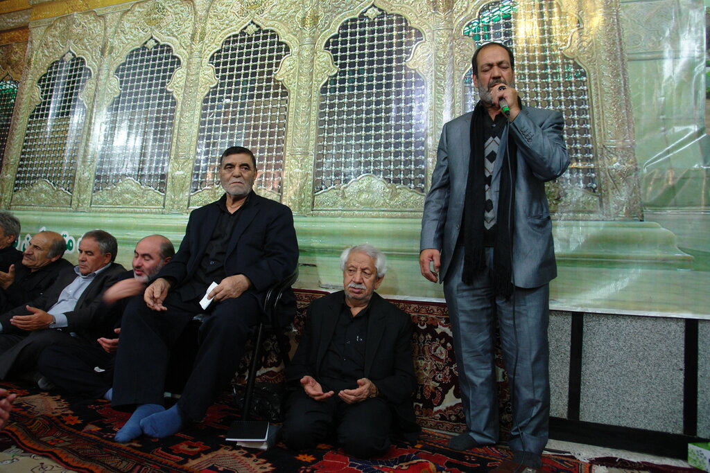 گریه کردم تا اجازه مداحی بدهند ! | سخن مداح باید پنجره دل مردم را باز کند