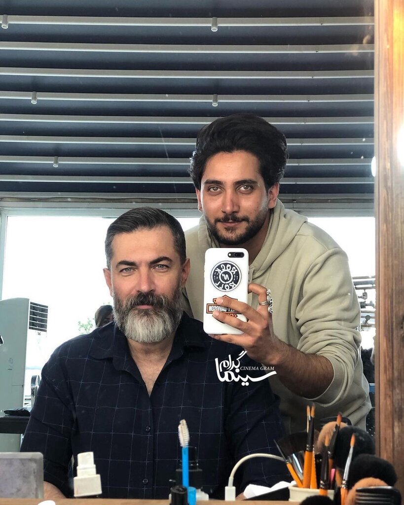 تصاویر پارسا پیروزفر در پشت صحنه سریال یاغی