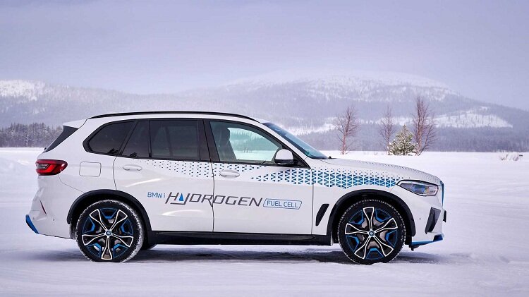 تصاویر | همکاری هیدروژنی BMW و تویوتا | iX5، ناشناخته‌ای که به‌زودی به بازار می‌آید