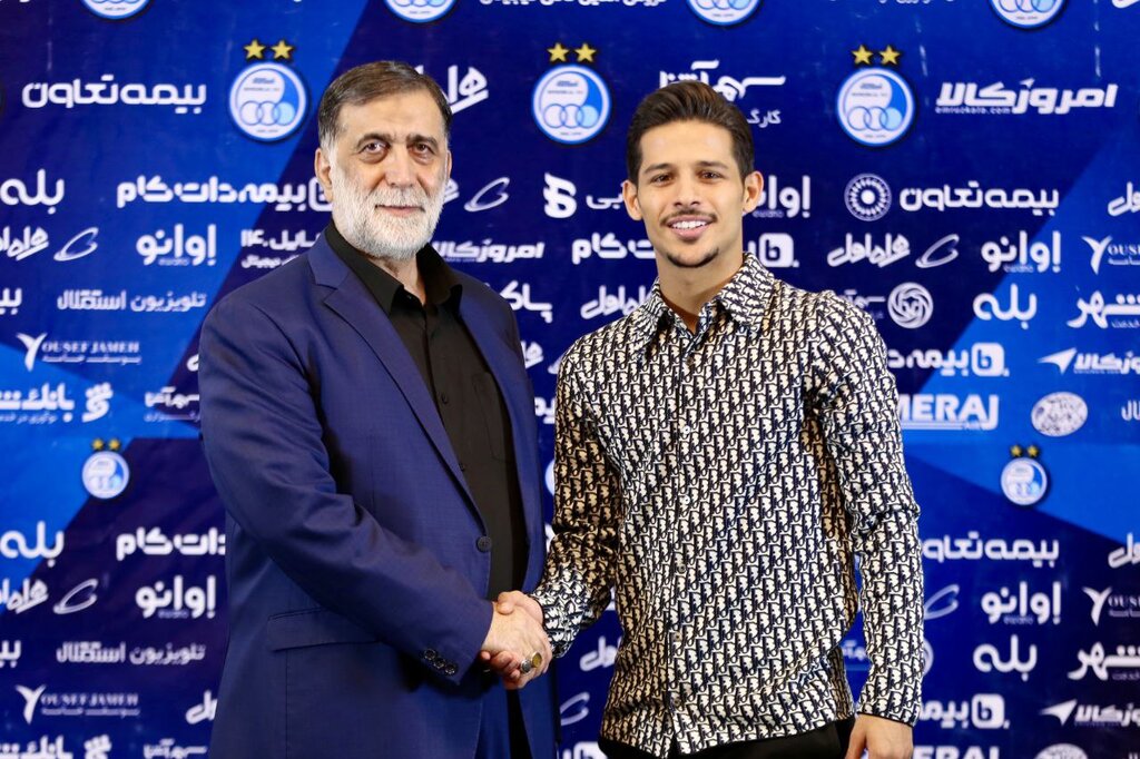 عکس | ستاره محبوب رسما استقلالی شد | بازگشت زودهنگام به جمع آبی ها