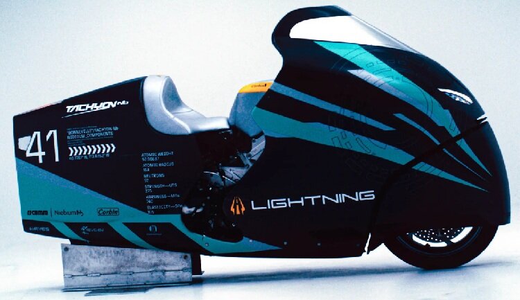 تصاویر موتورسیکلتی که میخواهد سریعترین باشد | همه چیز آماده رکوردشکنی