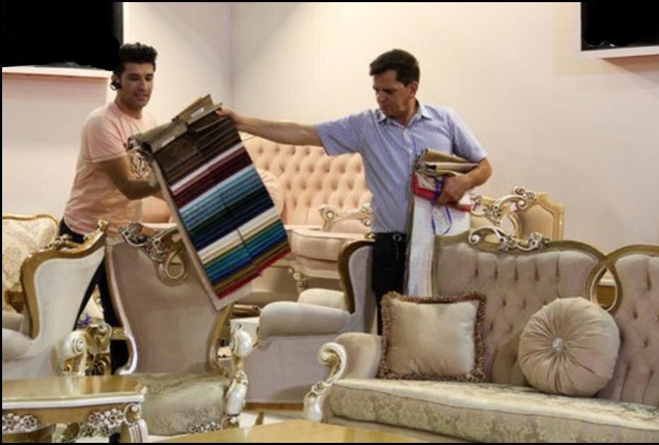 گشت و گذار در بازار مبل یافتآباد | ایرانیان برای محصولات خارجی حرفهای تبلیغ میکنند!