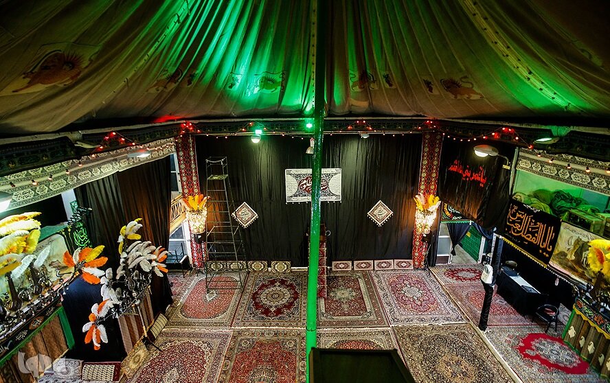 از تکیه رضاقلیخان تا درخونگاه