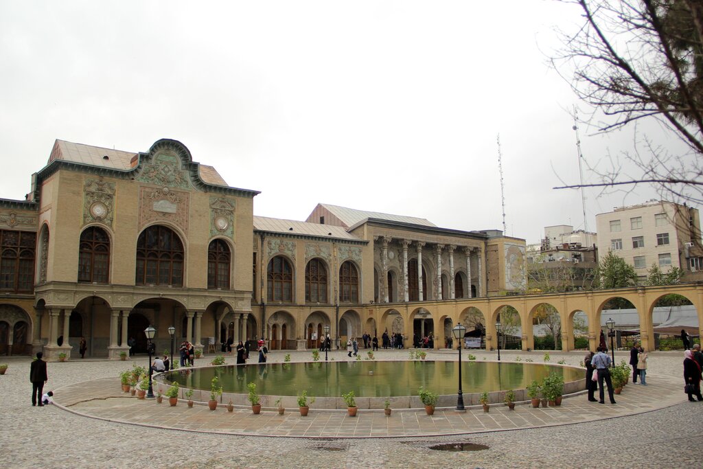 روایت پرماجرای شاهد زنده به توب بستن مجلس | از پایگاه مشروطهخواهان تا میزبانی نخستینهای ایران