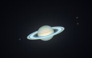 تصویر حیرت‌انگیز تیتان با رنگ‌های جادویی | بزرگ‌ترین قمر زحل؛ شکار جدید تلسکوپ وب